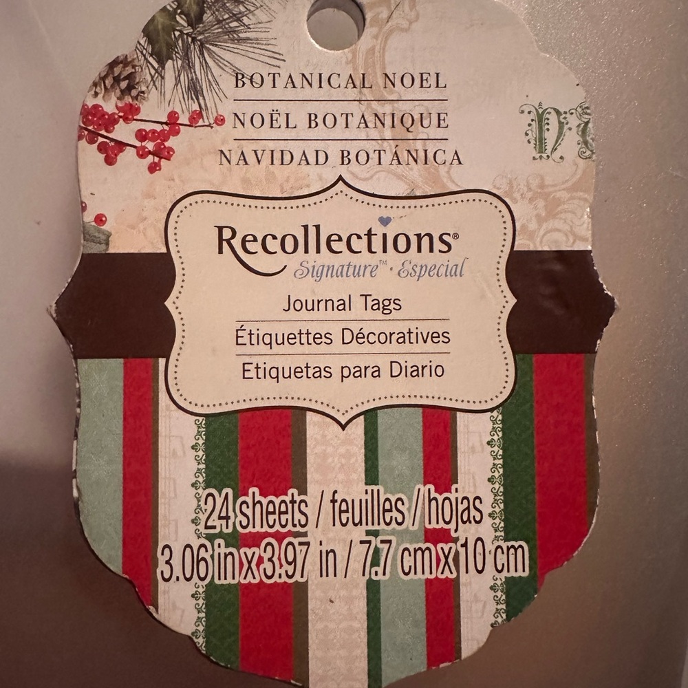 Recollections Botanical Noel Journal Tags - Red, Green, Brown